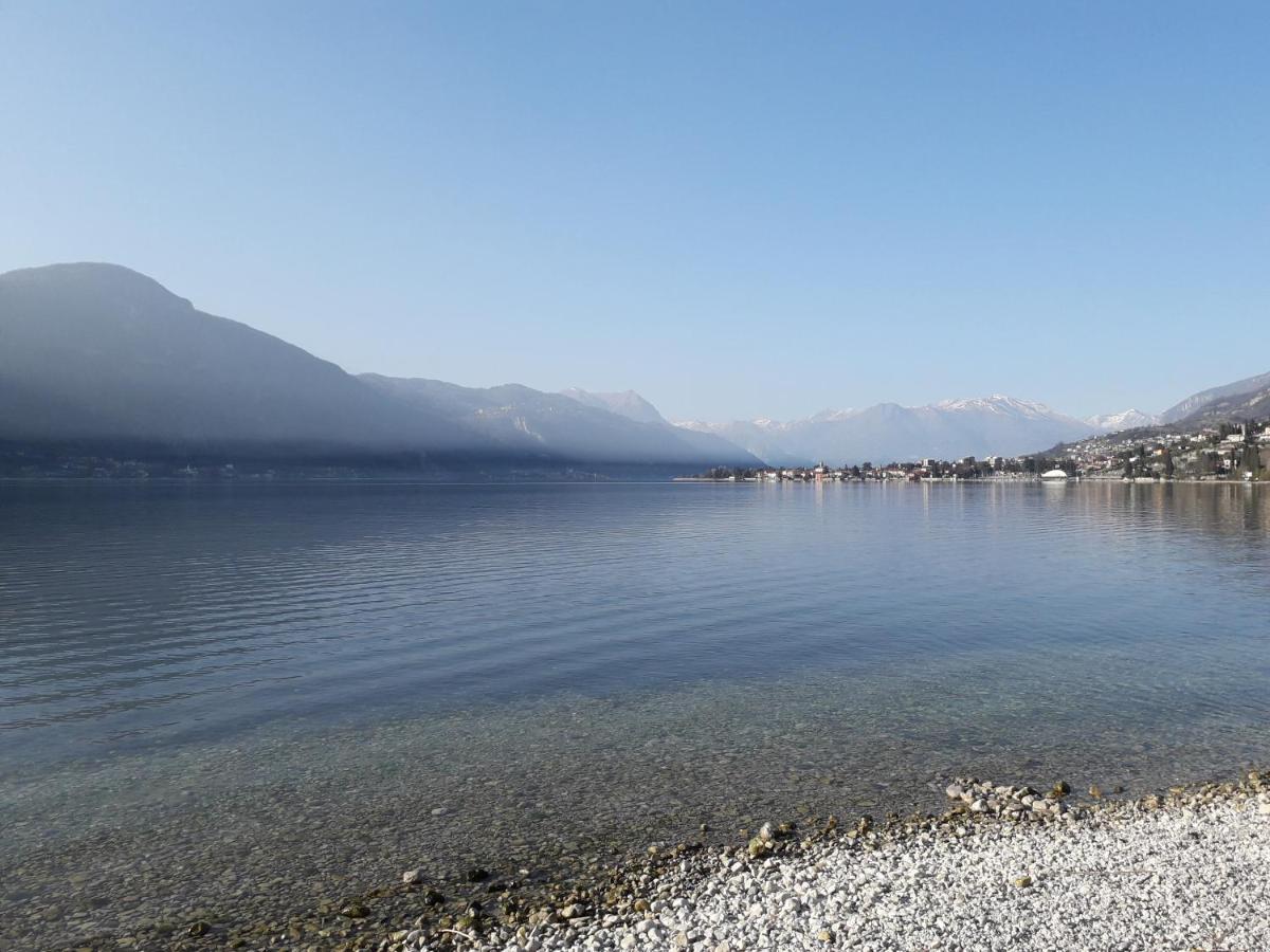 Casa Liberty Hotell Mandello del Lario Exteriör bild